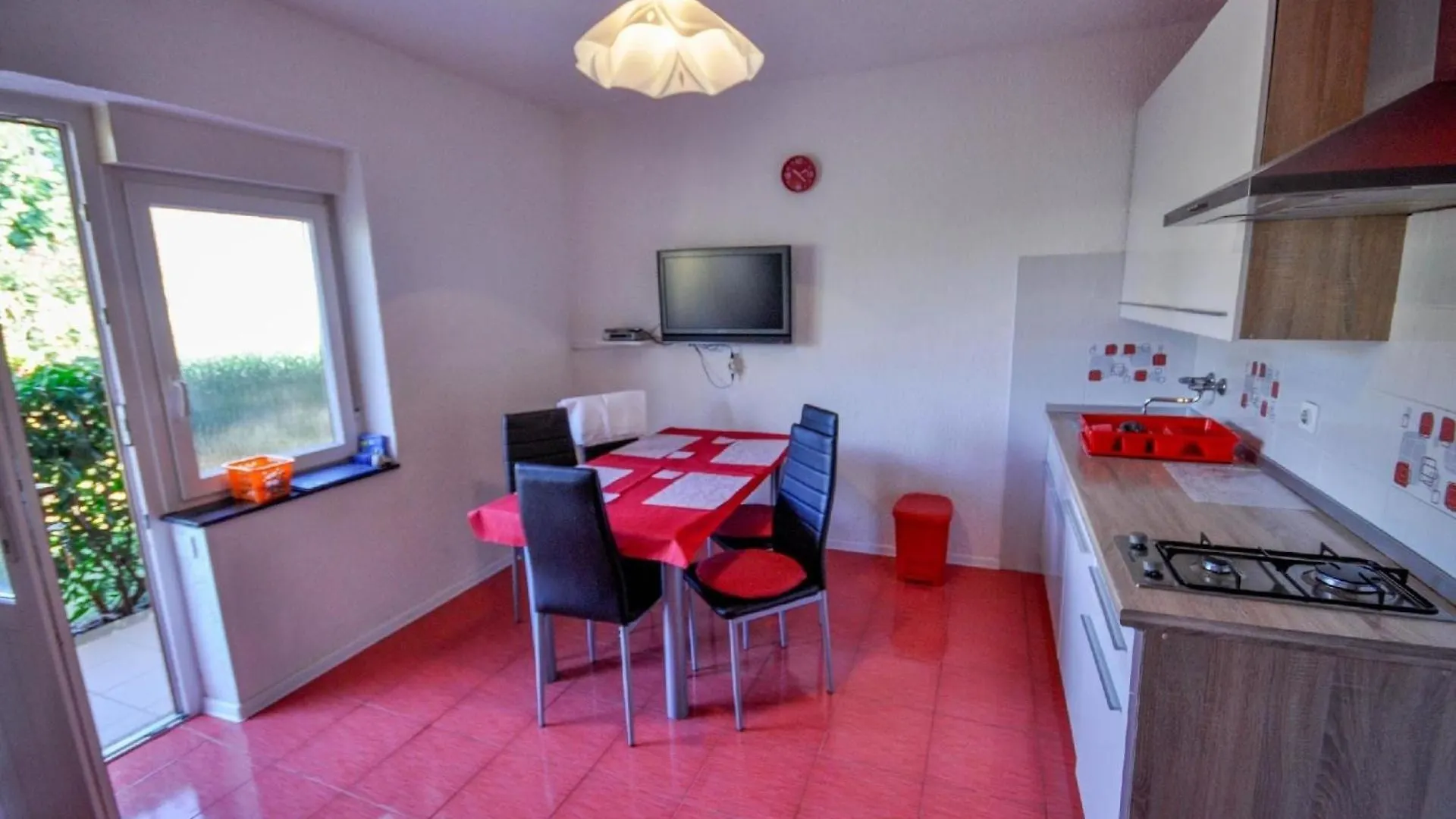 Ferienwohnung Fuer 5 Personen Ca 45 M In Stancija Vinjeri Novigrad, Adriakueste Kroatien Westkueste Von Istrien Karpinjan Apartment