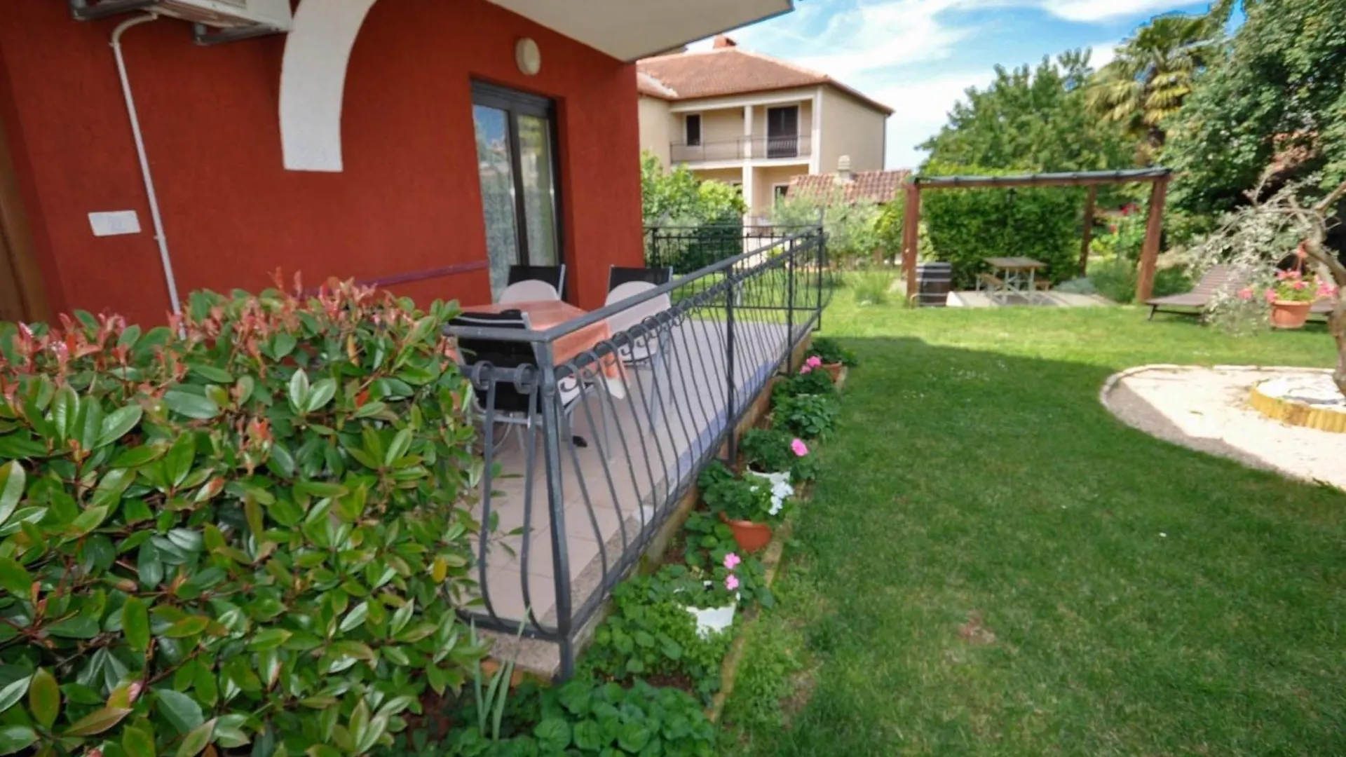 Apartment Ferienwohnung Fuer 5 Personen Ca 45 M In Stancija Vinjeri Novigrad, Adriakueste Kroatien Westkueste Von Istrien Karpinjan