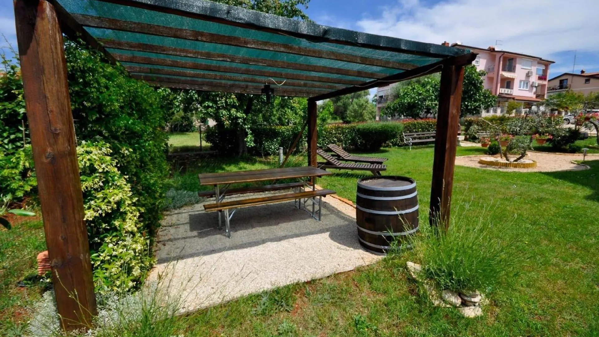 Apartment Ferienwohnung Fuer 5 Personen Ca 45 M In Stancija Vinjeri Novigrad, Adriakueste Kroatien Westkueste Von Istrien Karpinjan